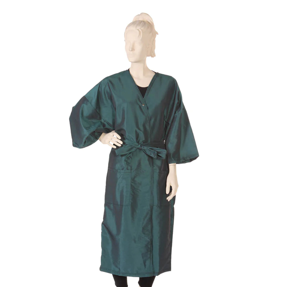 Vestido de cliente de tela iridiscente Silkara en negro