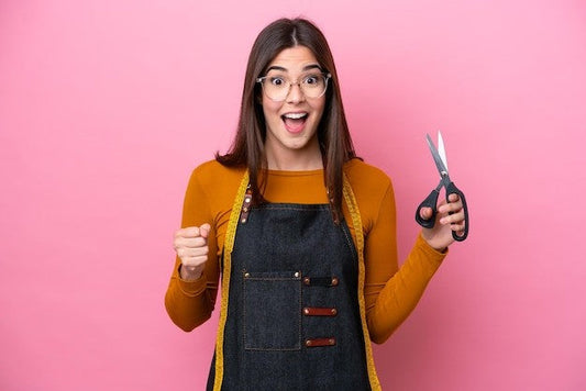 What Makes a Hairstylist Apron a Must-Have for Every Stylist?