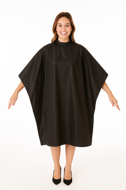 Capa de salón impermeable en negro mate hecha con tela de poliuretano