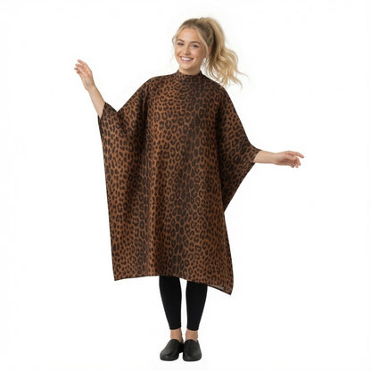 Capa de salón multiusos en tela Silkara iridiscente con estampado de leopardo